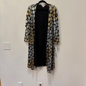 Brand New LuLaRoe Size M Black, Silver and Gold Floral Sarah Cardigan